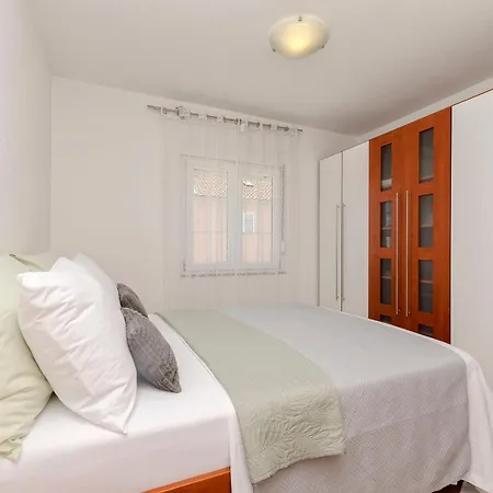 Apartment Ani *